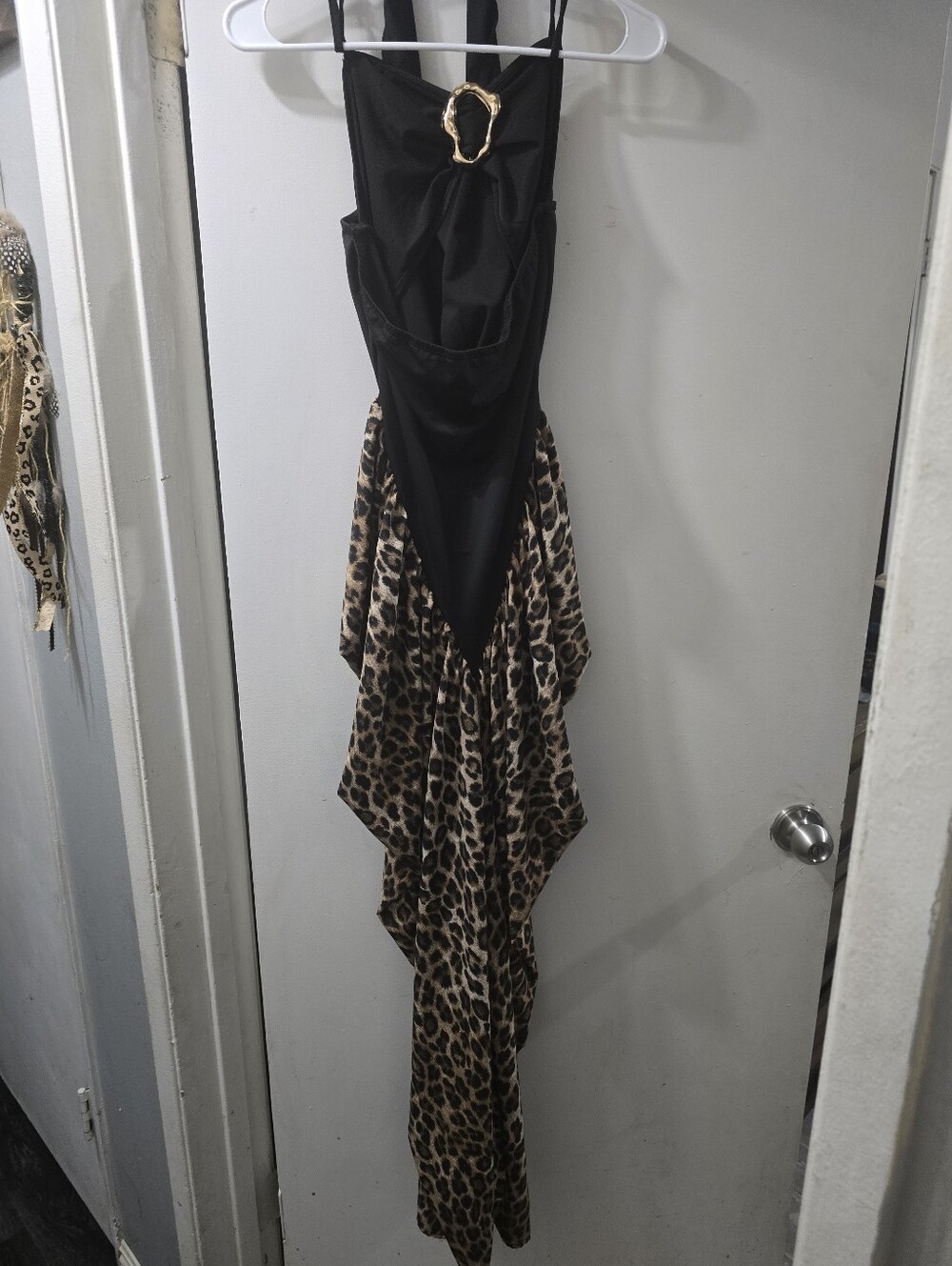 SHEIN Black & Leopard Asymmetrical Evening Dress with Gold Accent